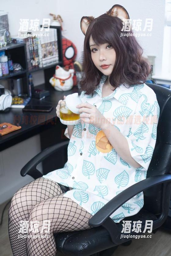 炒鸡校园风！Hana Bunny的精选校服图包等你翻牌